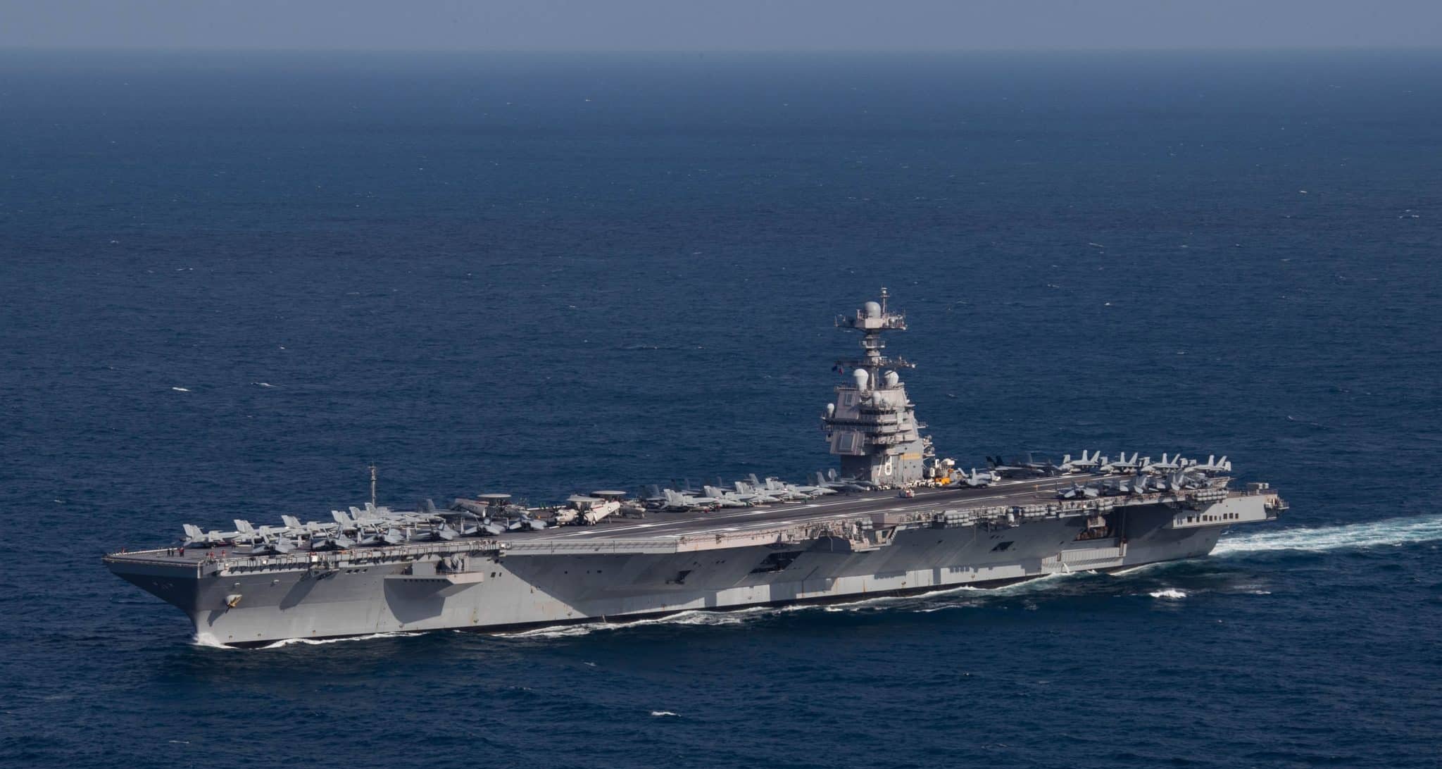Maior porta-aviões do mundo, USS Gerald R. Ford reforça presença dos EUA no Caribe em meio a tensão com a Venezuela - Imagem do artigo original