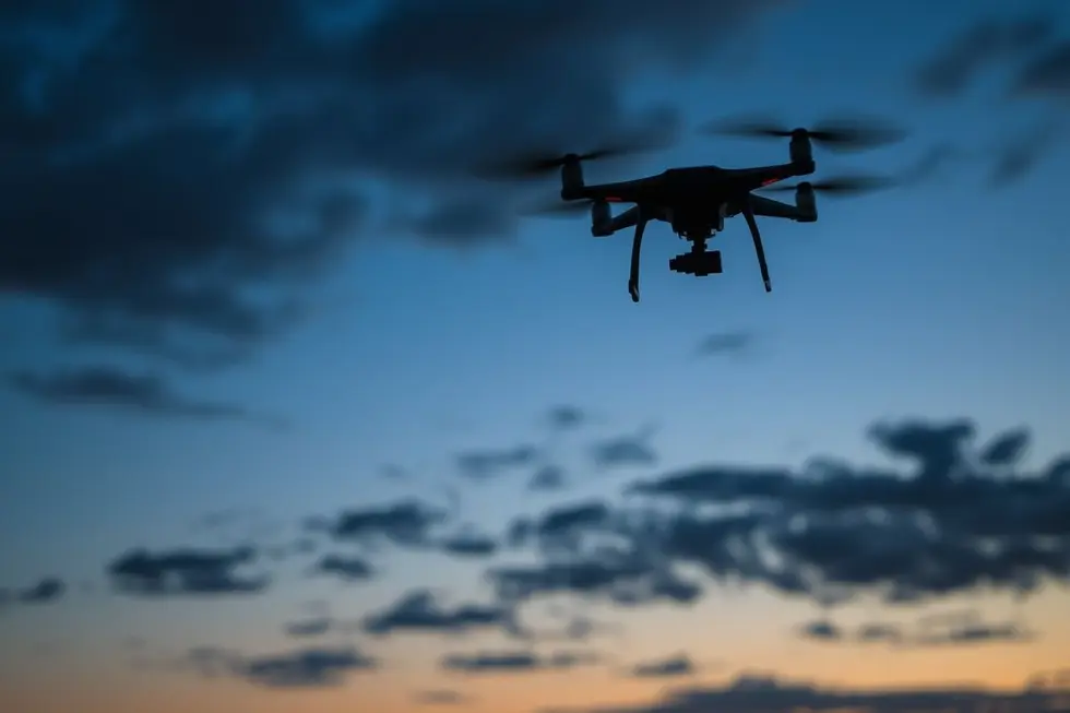 Mistérios e Teorias: O Que Os Drones Revelam?