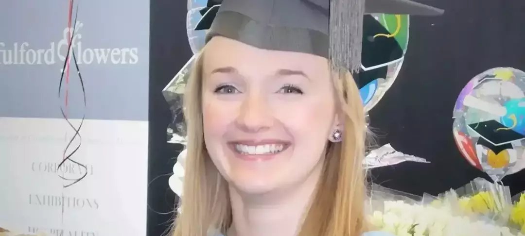 Sistema de saúde britânico adota “Jess Rule” após morte de jovem de 27 anos por câncer diagnosticado tardiamente - Imagem do artigo