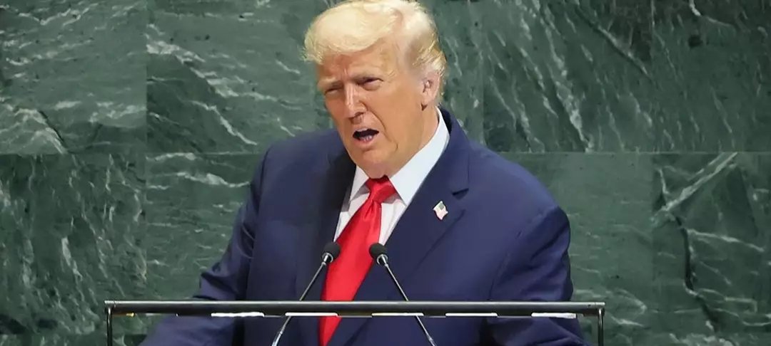 Trump critica fronteiras abertas, questiona relevância da ONU e promete combate duro ao narcotráfico em discurso na Assembleia Geral - Imagem do artigo